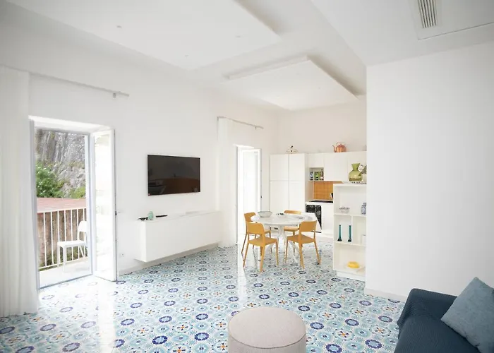 Domus Lina Σορέντο